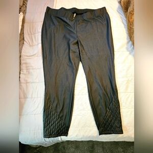 Torrid Black Faux Leather Quilted Leggings. Size 4